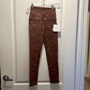 NWT Beyond Yoga Discontinued High Waist Leggings Size XS